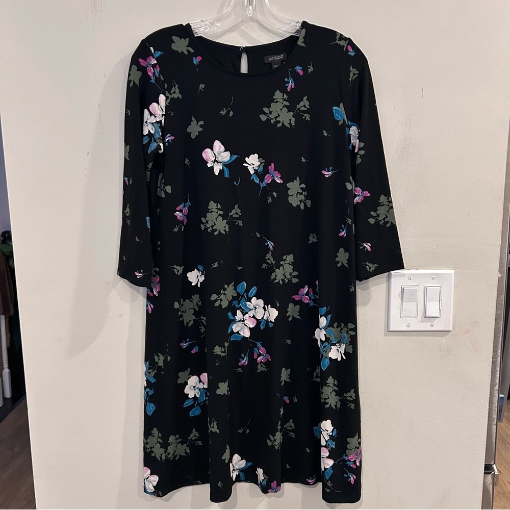 J. Jill  Wearever Black Green Pink Dress with Floral Accents. Size XS